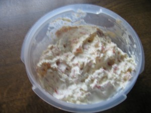 Fertige Quark-Creme nach Mama`s Rezept. Quark-Creme